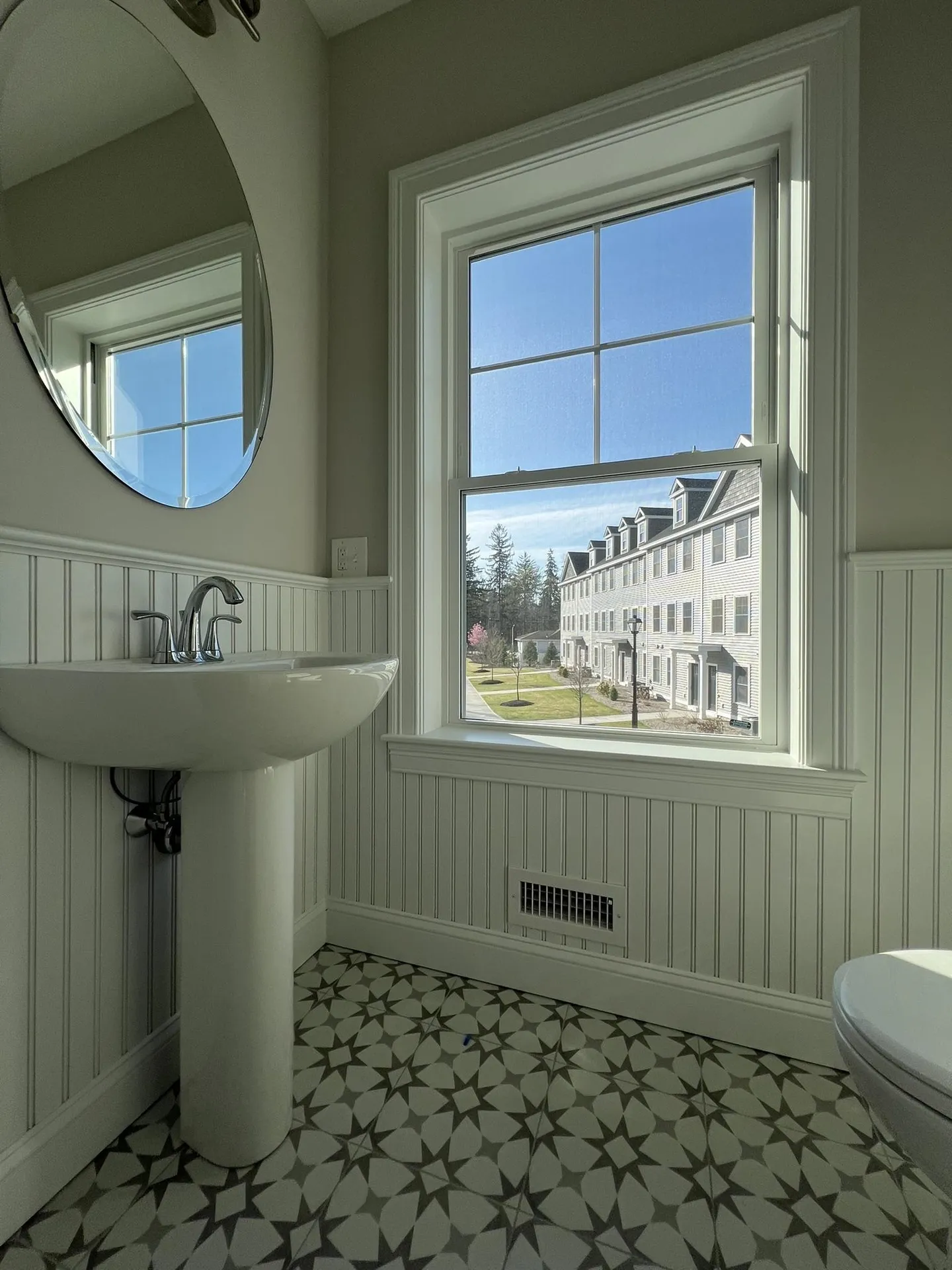 2 Juniper Lane Portsmouth NH 03801