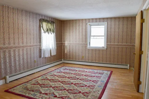 27 Langford Road Raymond NH 03077