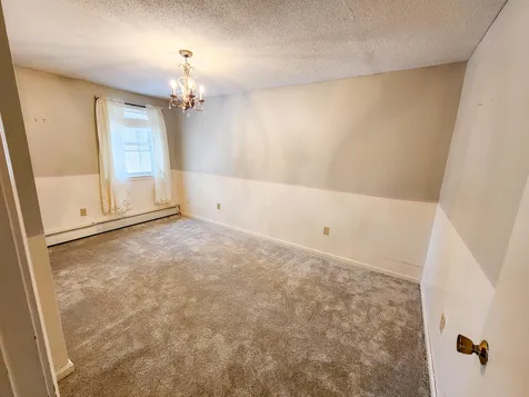 27 Langford Road Raymond NH 03077