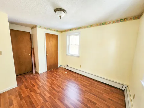 27 Langford Road Raymond NH 03077