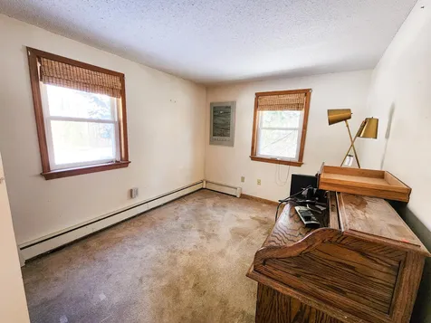 27 Langford Road Raymond NH 03077