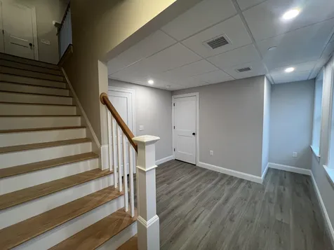 15 Juniper Lane Portsmouth NH 03801