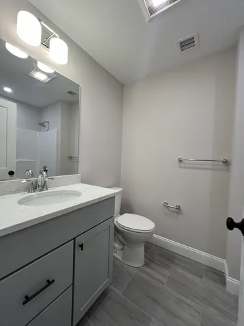15 Juniper Lane Portsmouth NH 03801