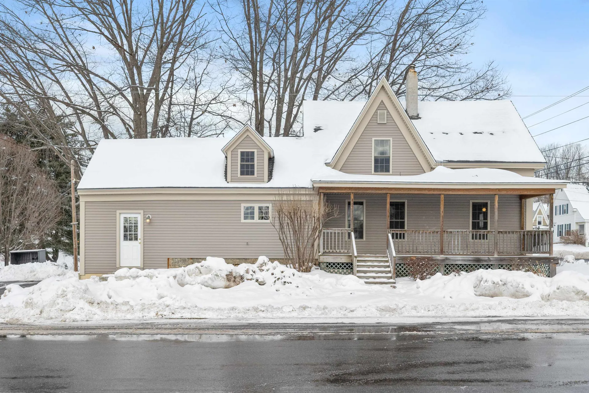 352 Elm Street Laconia NH 03246