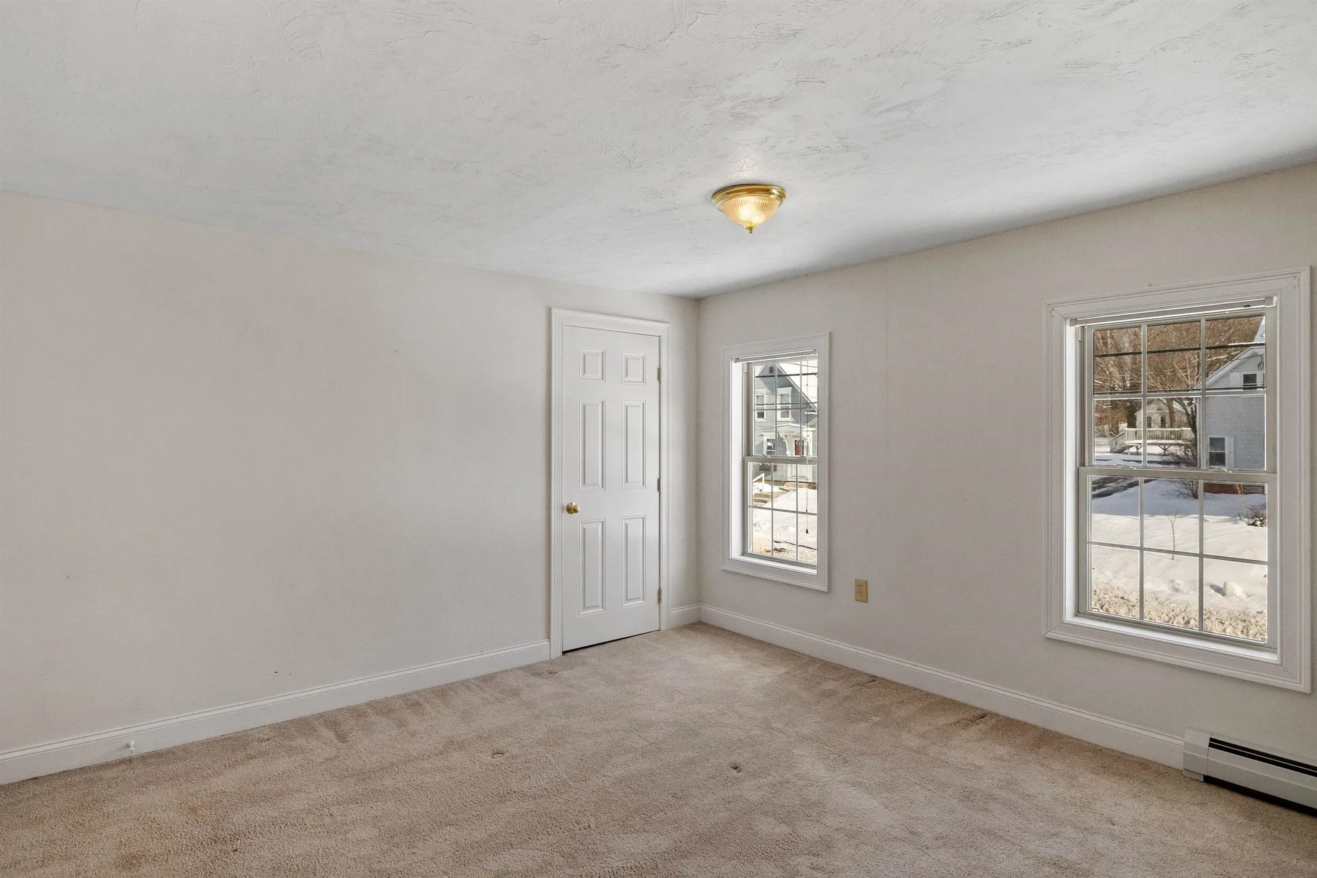 352 Elm Street Laconia NH 03246