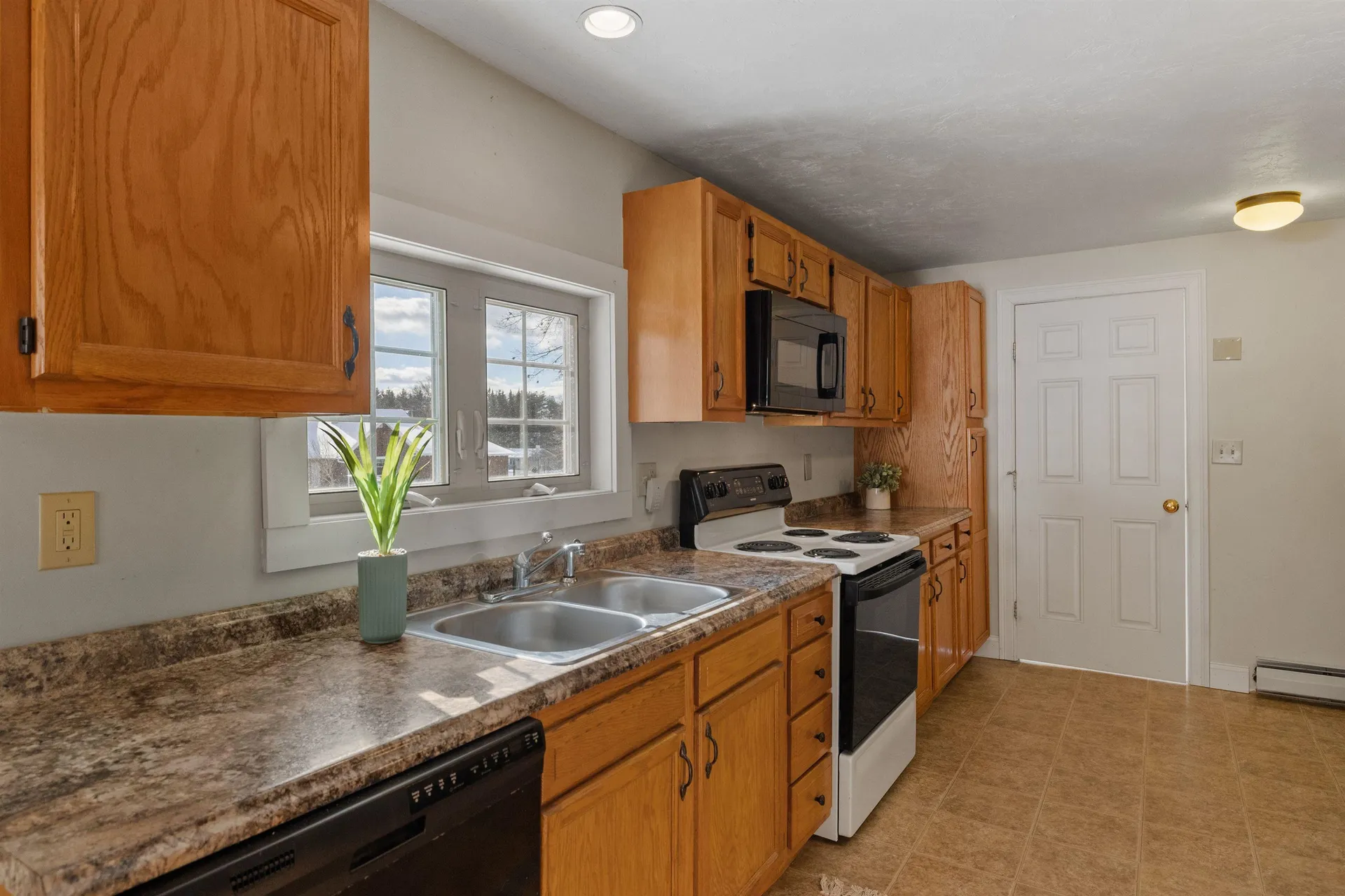 352 Elm Street Laconia NH 03246