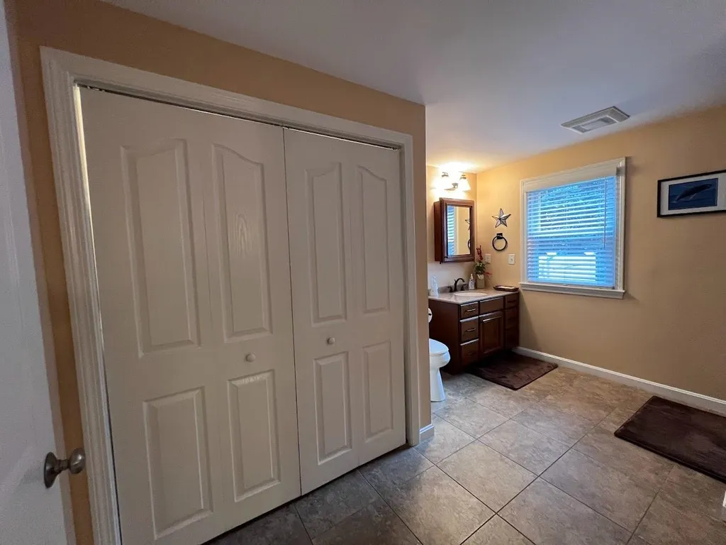 51 Brennan Street Manchester NH 03109