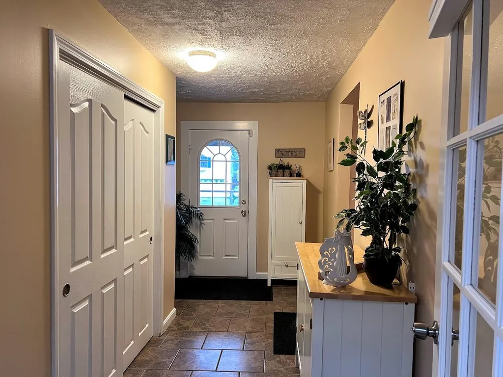 51 Brennan Street Manchester NH 03109