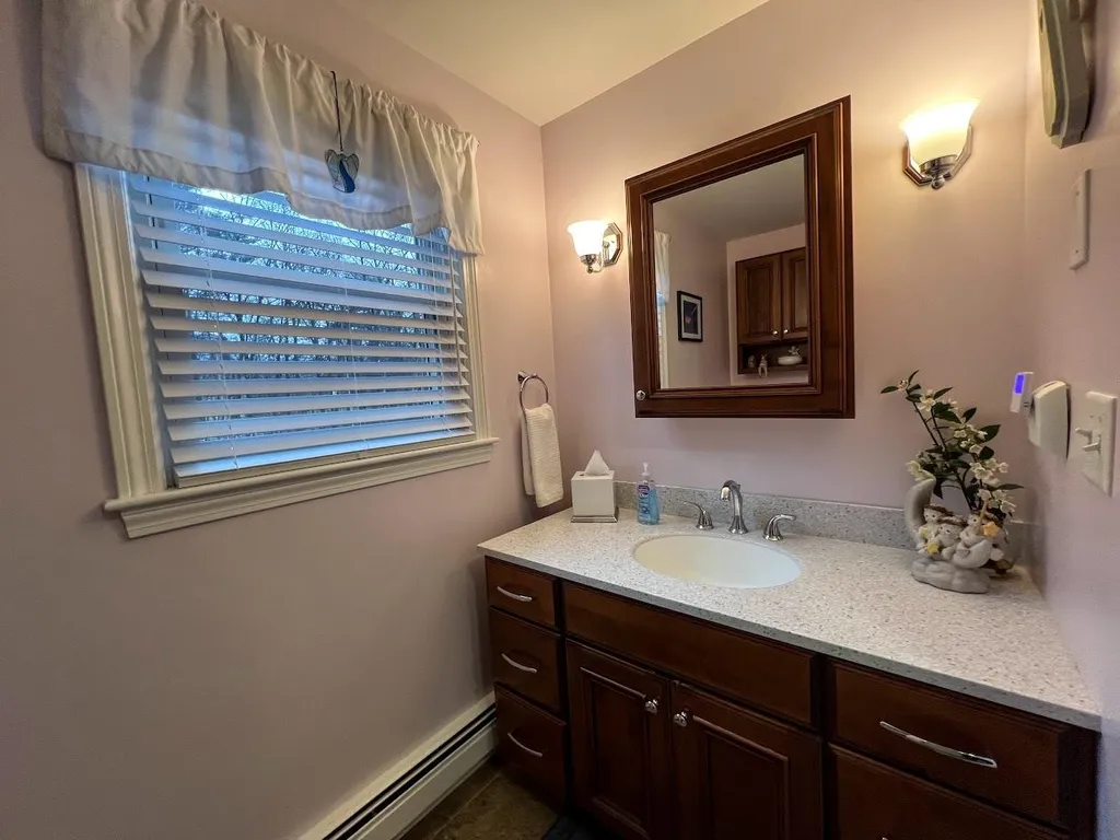 51 Brennan Street Manchester NH 03109