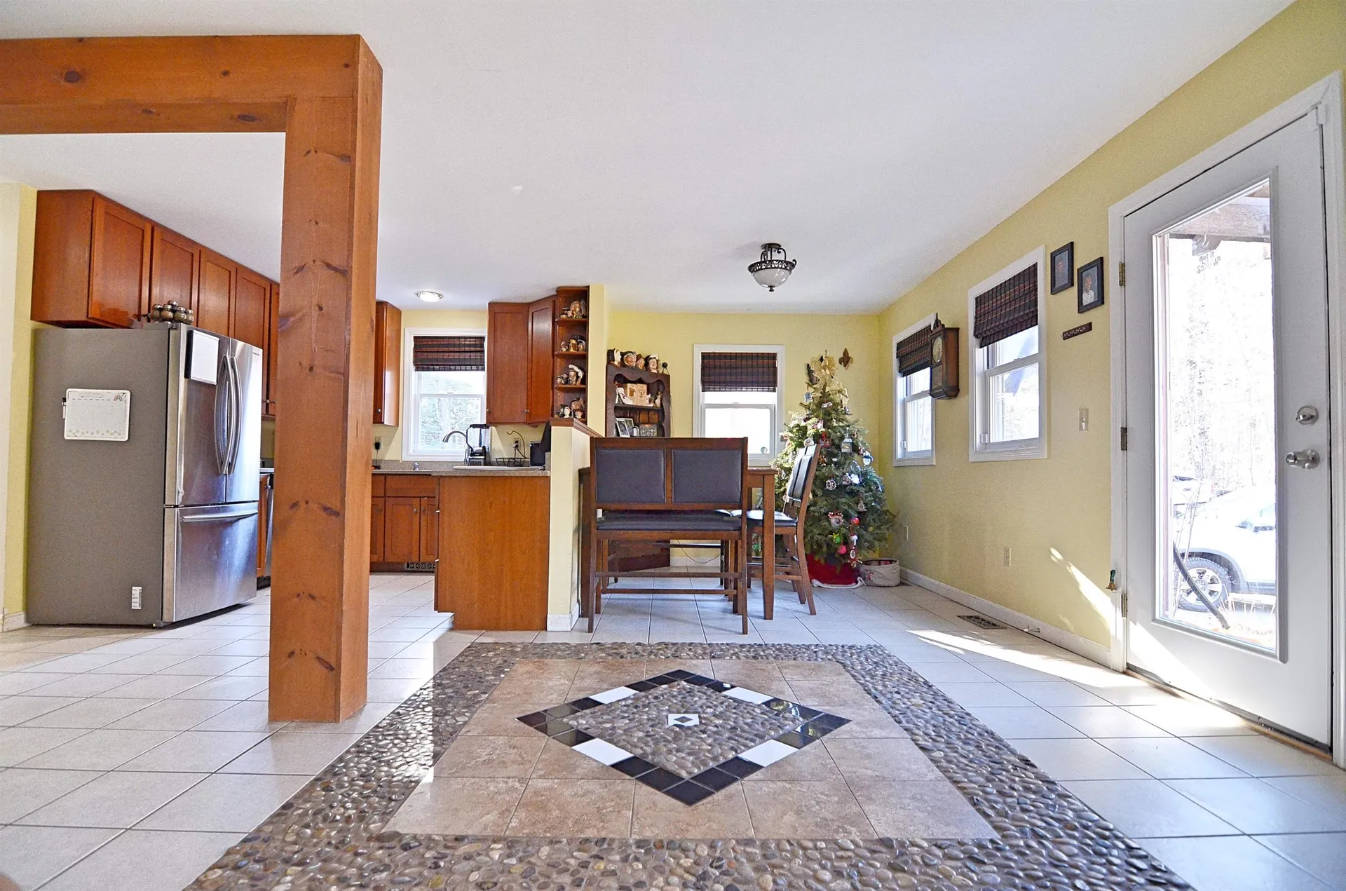 790 Flaghole Road Andover NH 03216