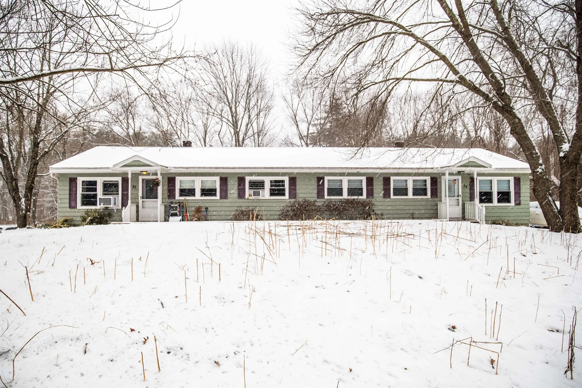 37 N Lowell Road Windham NH 03087