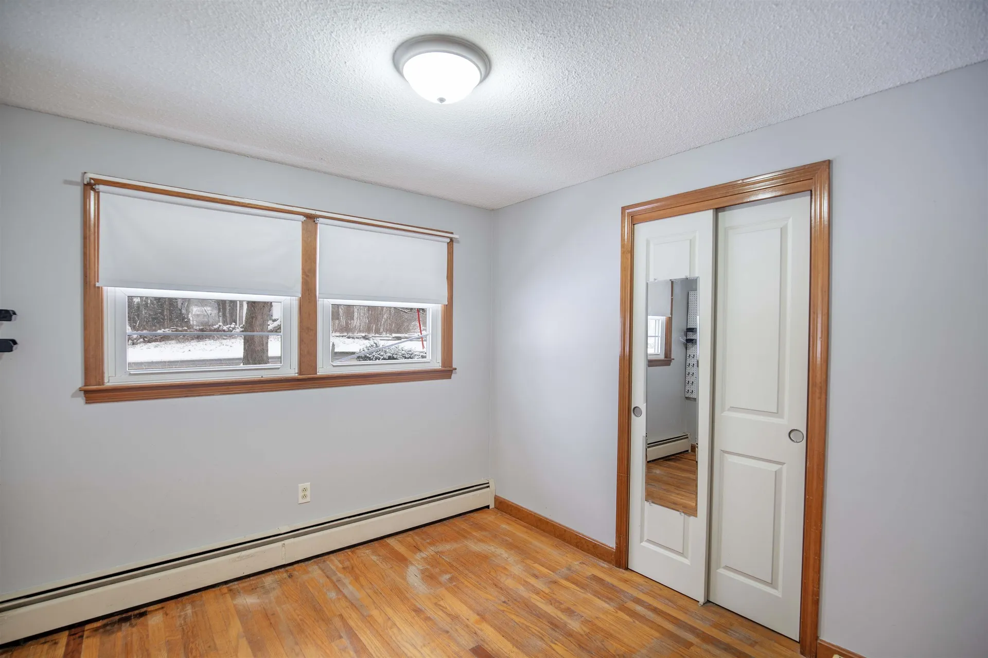 37 N Lowell Road Windham NH 03087