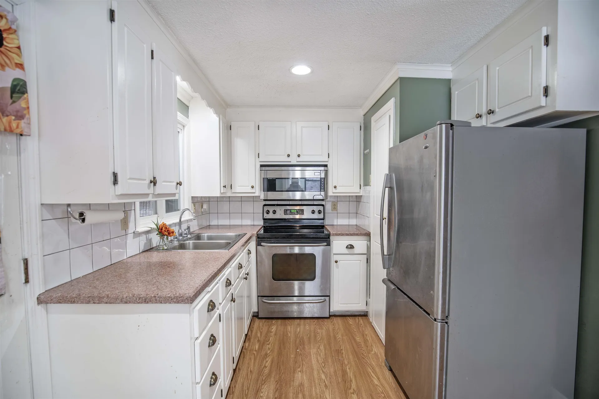 37 N Lowell Road Windham NH 03087