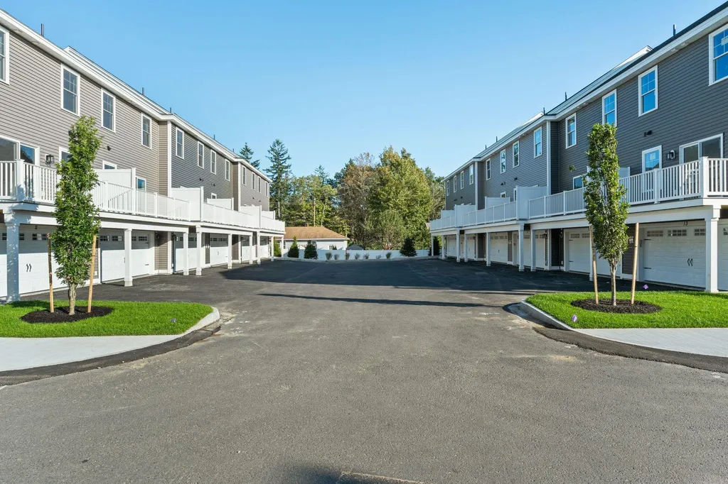 28 Juniper Lane Portsmouth NH 03801