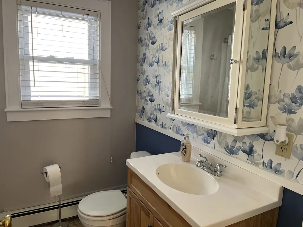 21 Sherman Street Rochester NH 03839