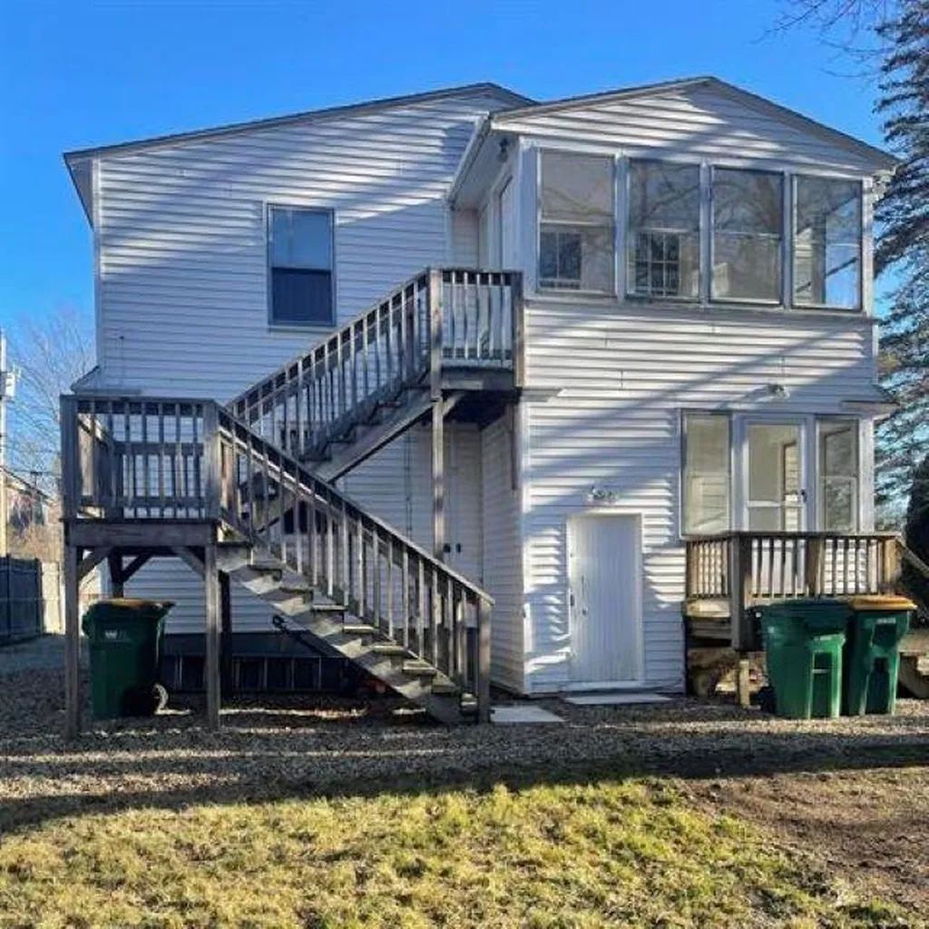 21 Sherman Street Rochester NH 03839