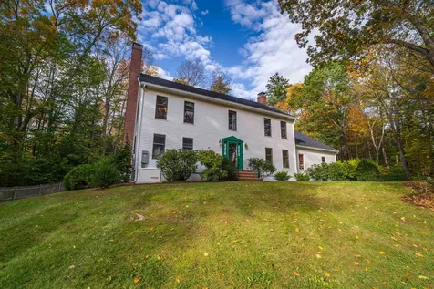 12 Cullen Way Exeter NH 03833