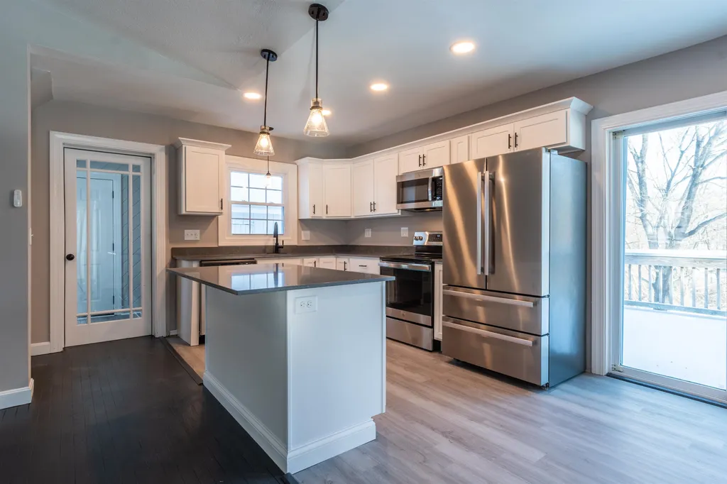 22 River Street Somersworth NH 03878