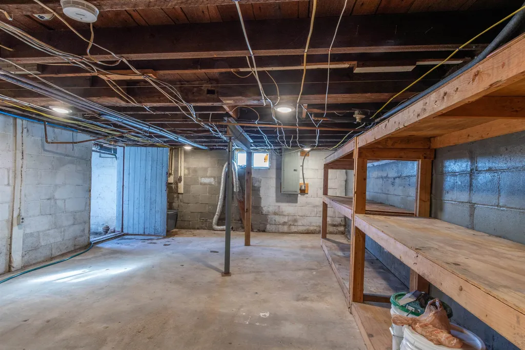 22 River Street Somersworth NH 03878