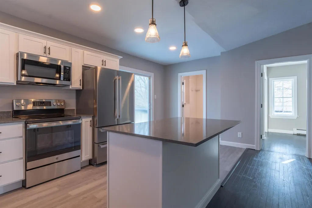 22 River Street Somersworth NH 03878