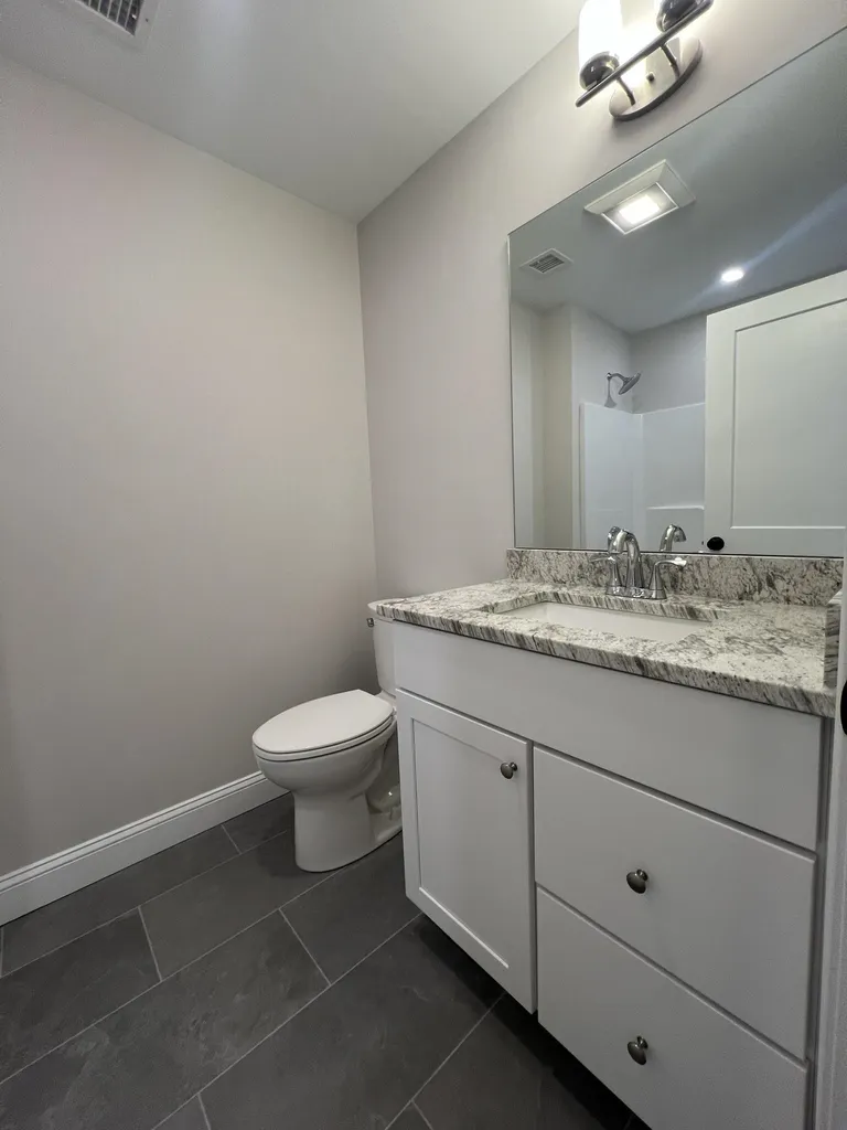 6 Juniper Lane Portsmouth NH 03801