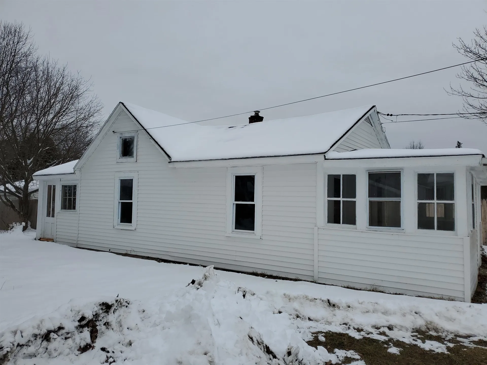 14 Congress Street Claremont NH 03743