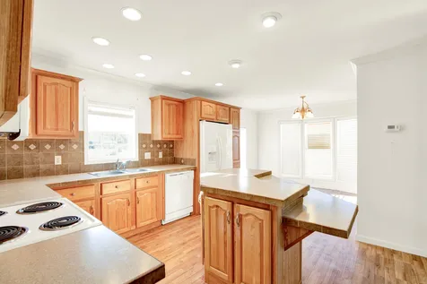 15 Alexandra Lane Rochester NH 03867