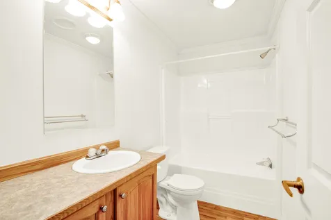 15 Alexandra Lane Rochester NH 03867