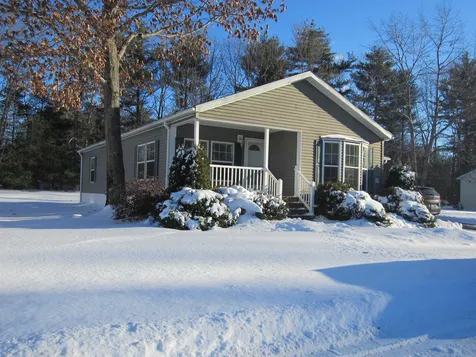 15 Alexandra Lane Rochester NH 03867