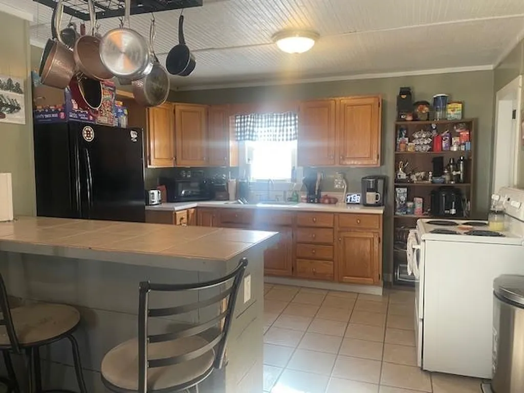 649 4th Avenue Berlin NH 03570
