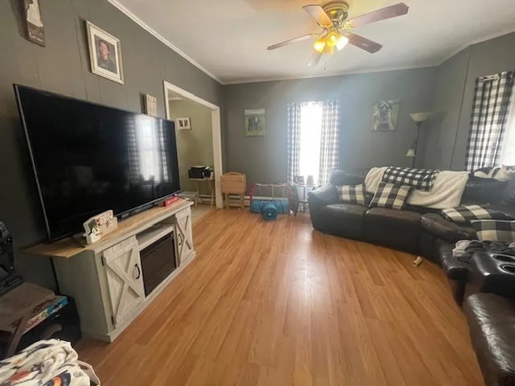 649 4th Avenue Berlin NH 03570