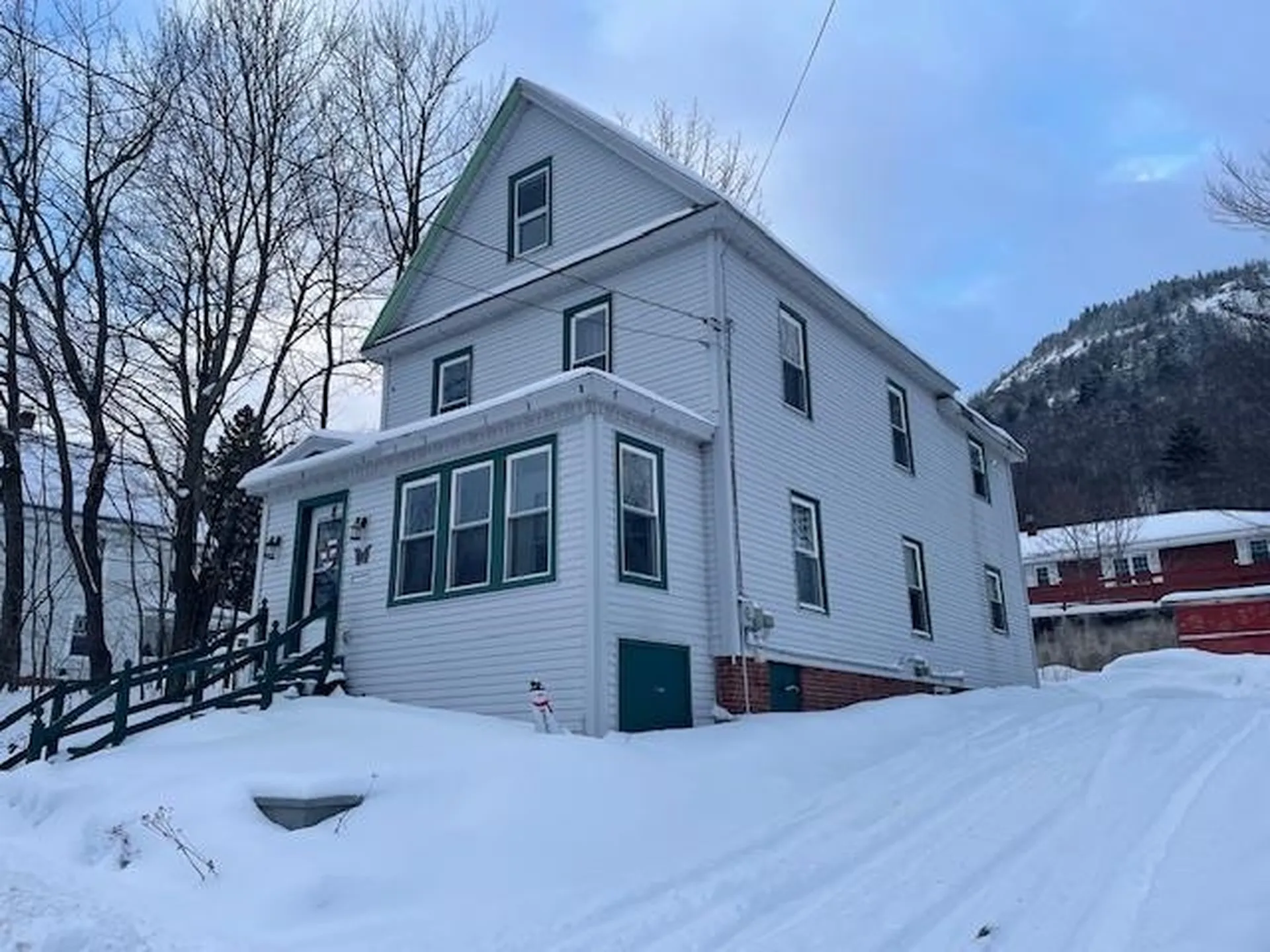 649 4th Avenue Berlin NH 03570