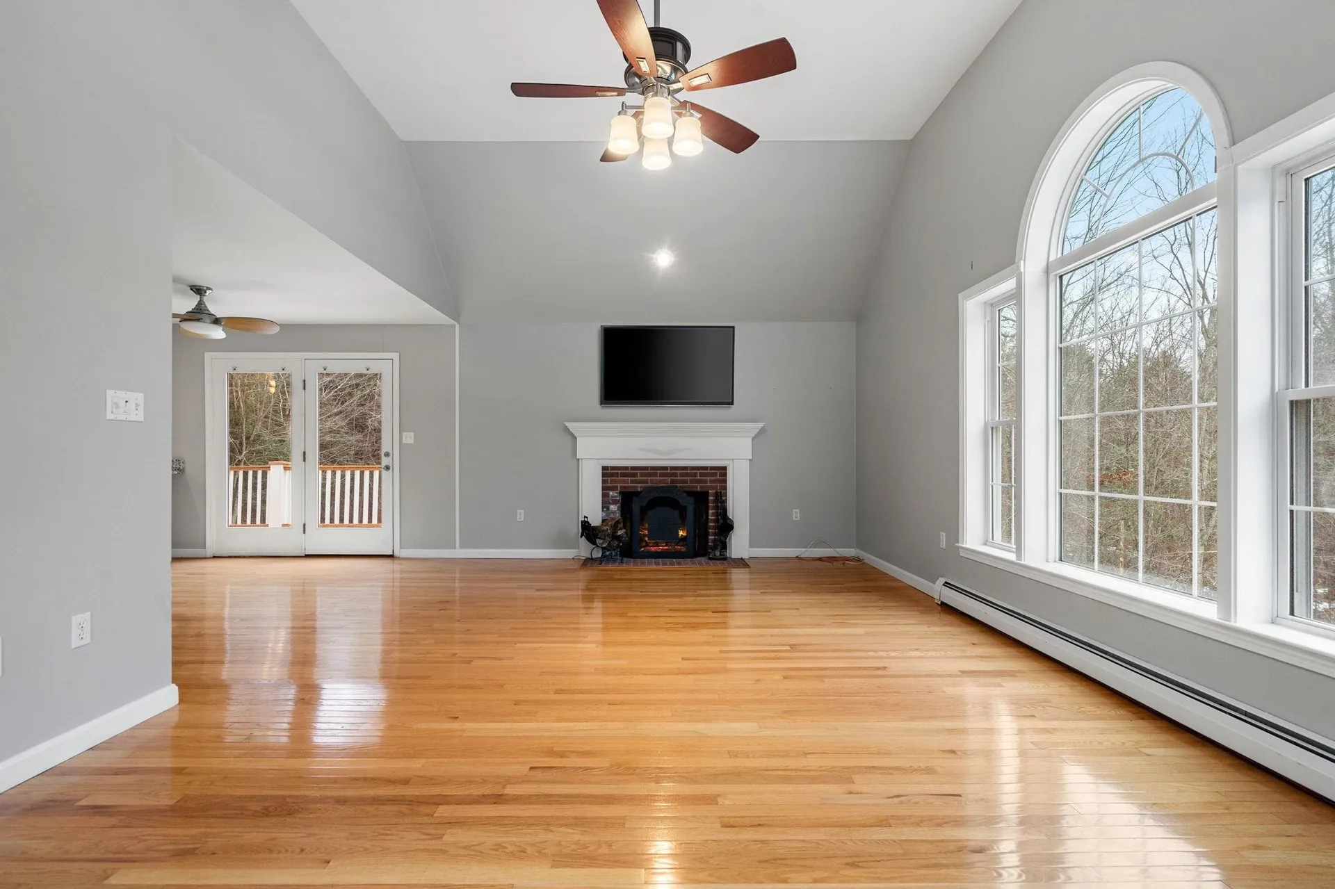 19 Madison Lane Newmarket NH 03857