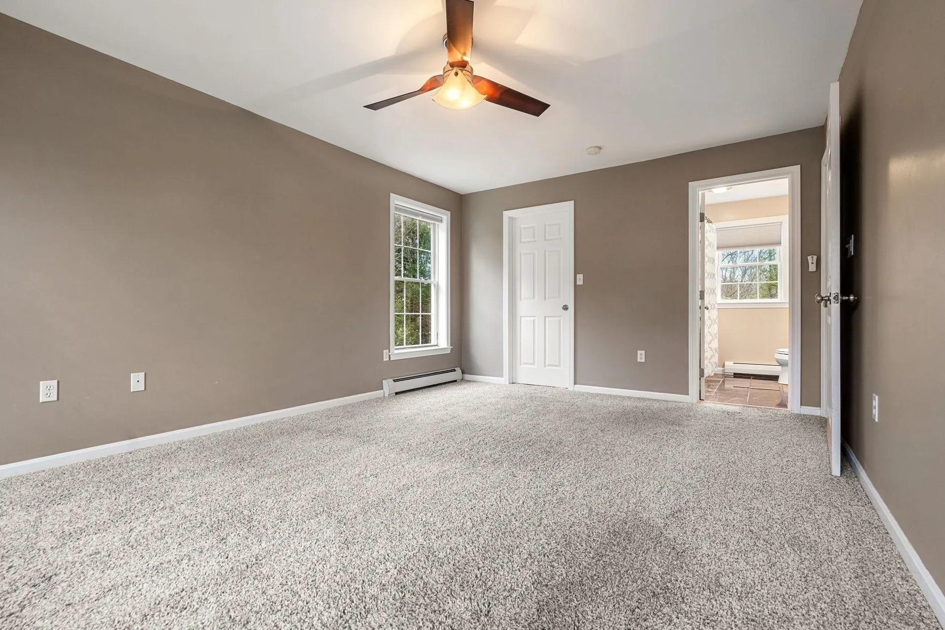 19 Madison Lane Newmarket NH 03857
