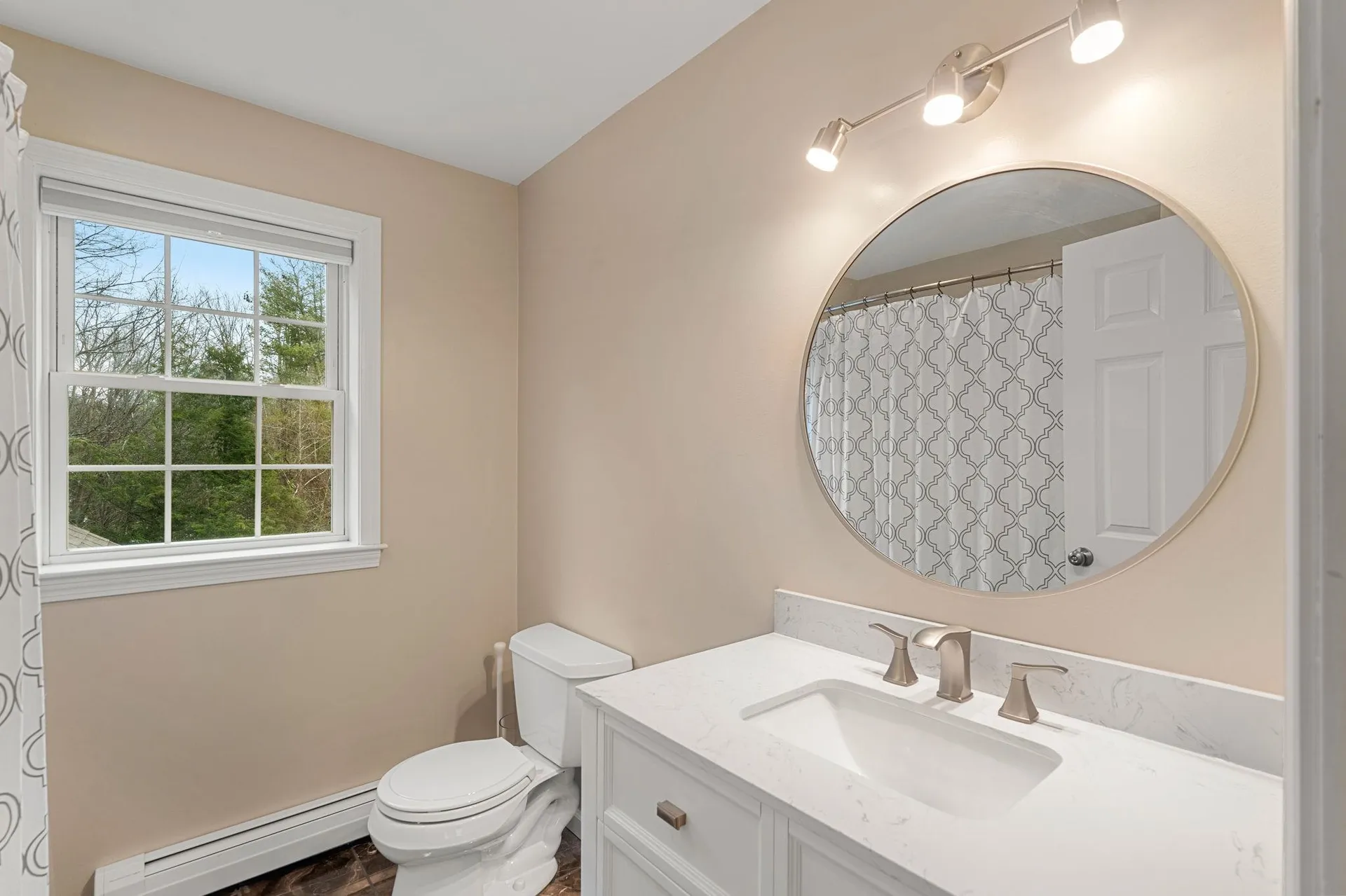 19 Madison Lane Newmarket NH 03857