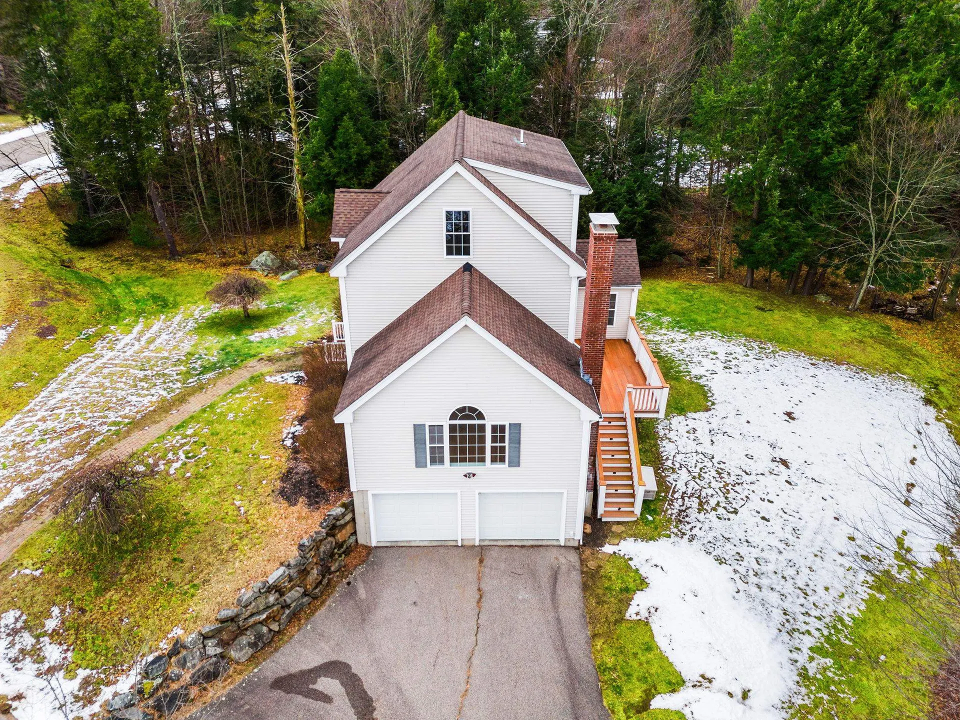 19 Madison Lane Newmarket NH 03857