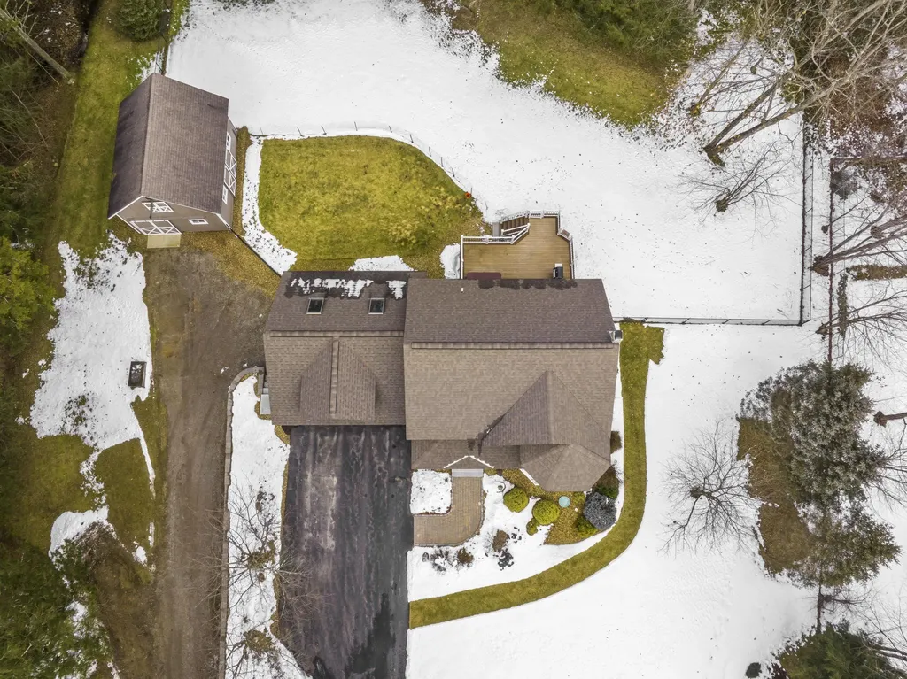 11 Carlisle Drive Litchfield NH 03052