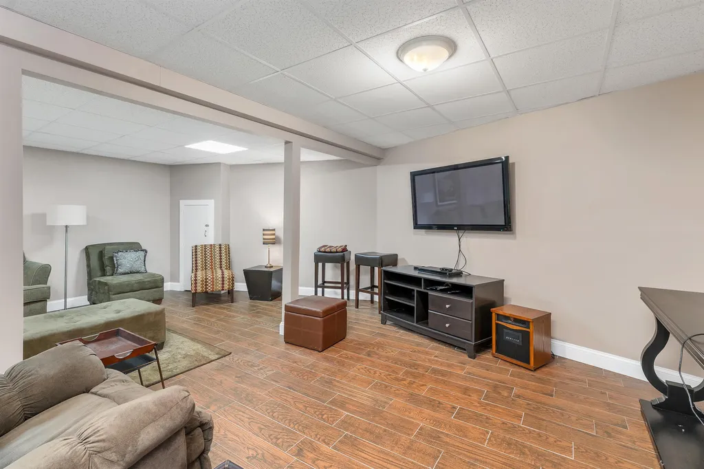 19 Upland Drive Gilford NH 03249
