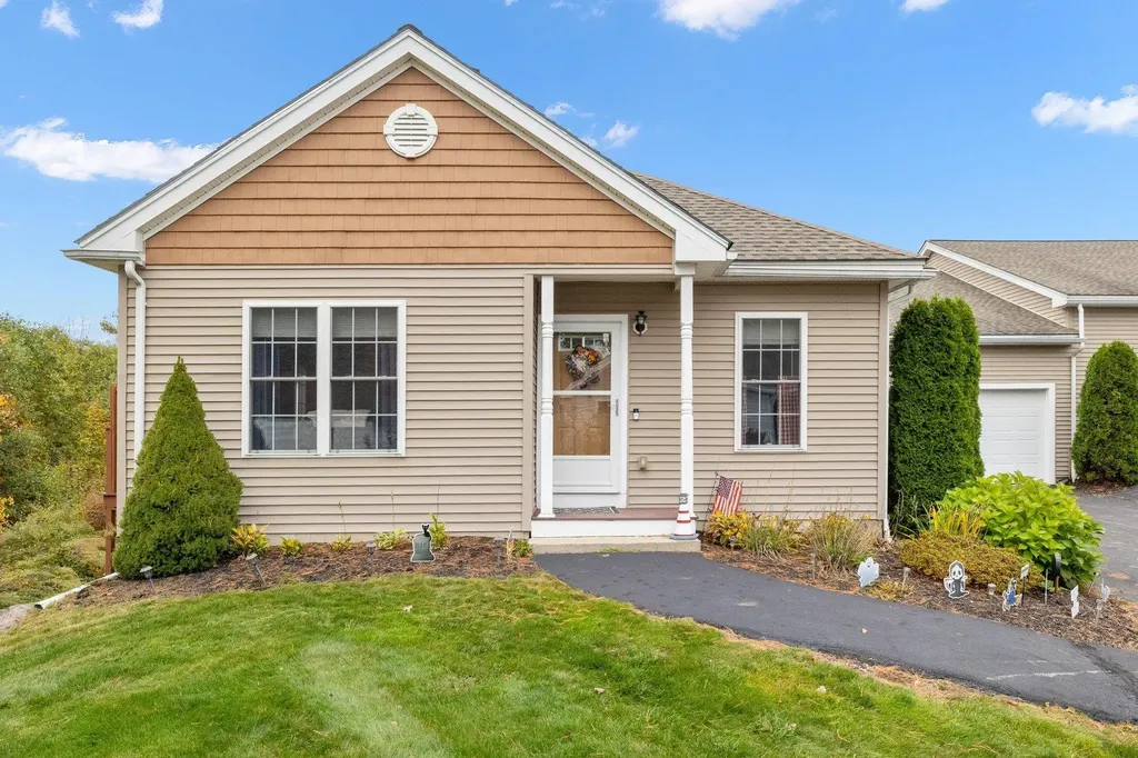 43 Black Hall Road Epsom NH 03234