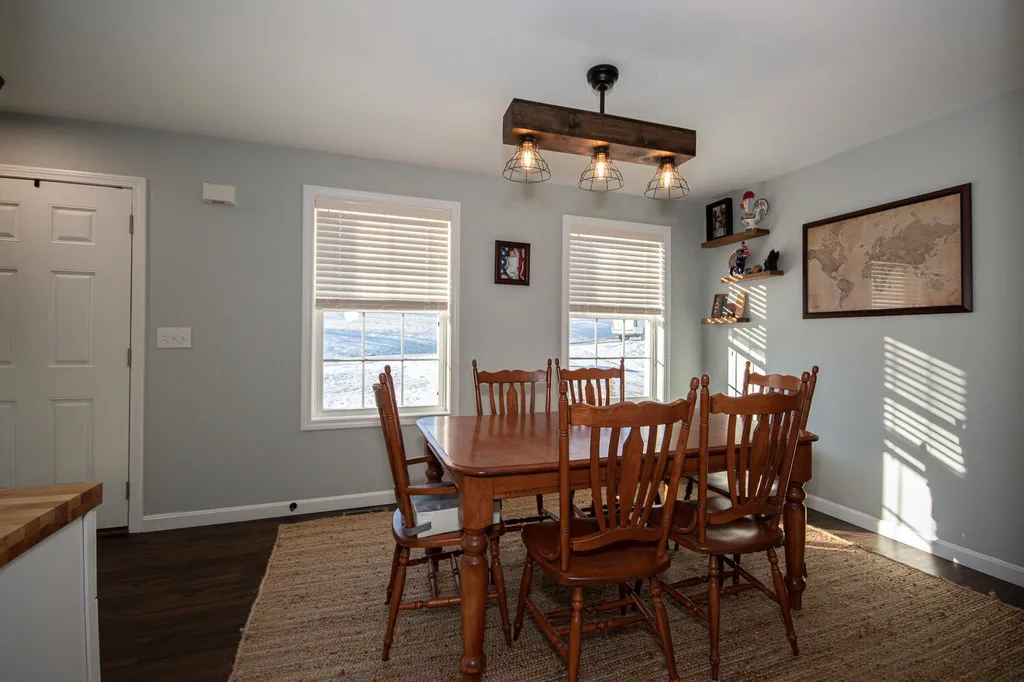 107 Richards Way Farmington NH 03835