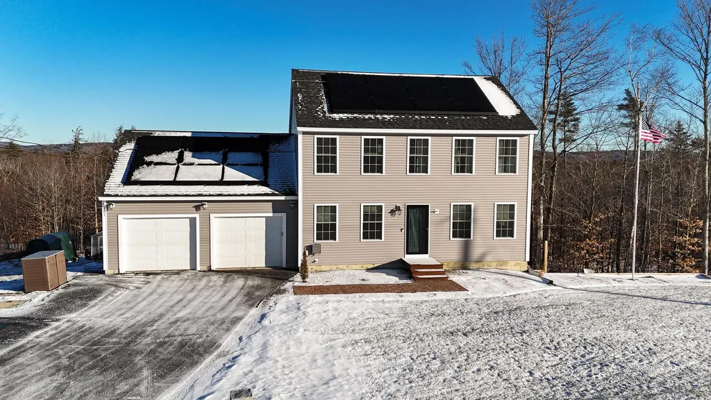 107 Richards Way Farmington NH 03835