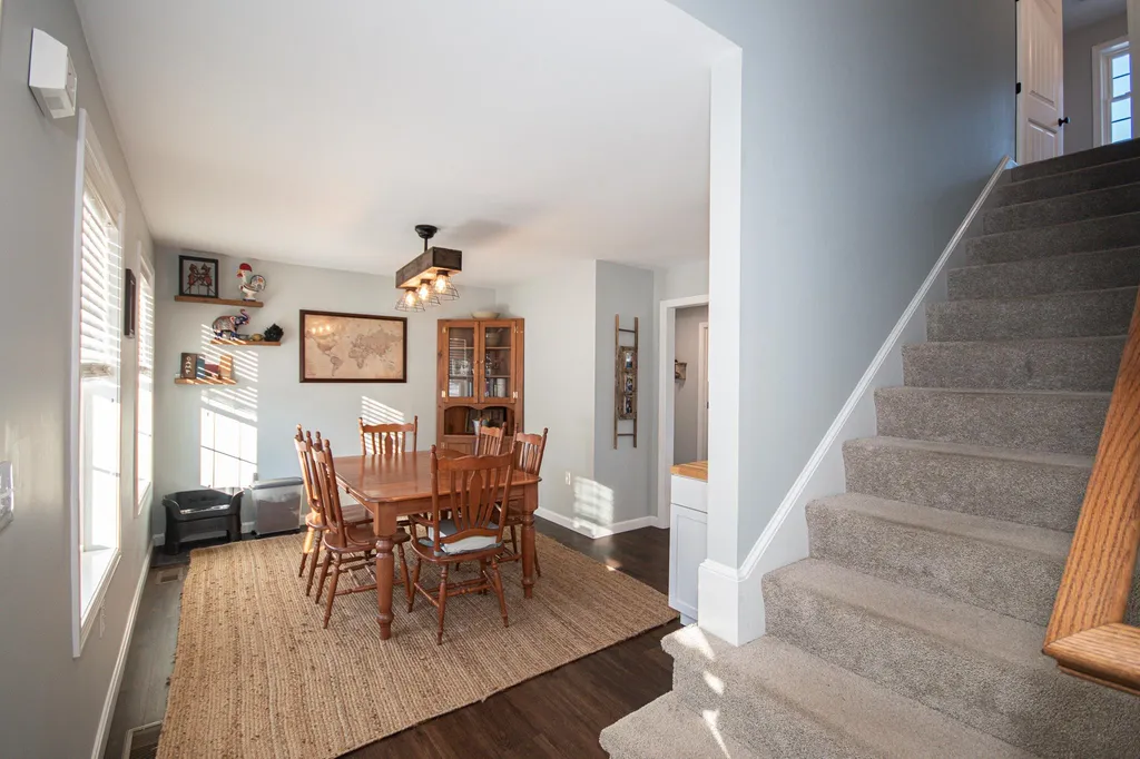 107 Richards Way Farmington NH 03835