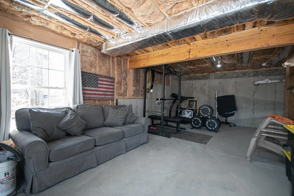 107 Richards Way Farmington NH 03835