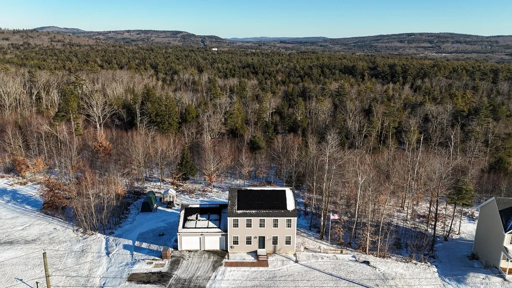 107 Richards Way Farmington NH 03835