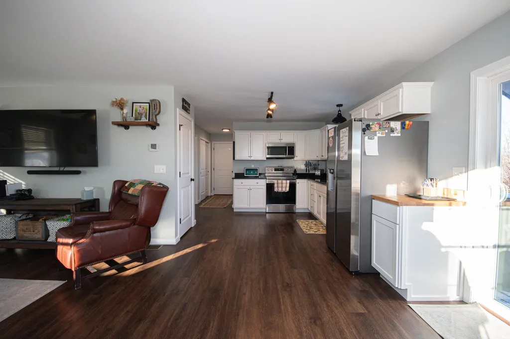 107 Richards Way Farmington NH 03835