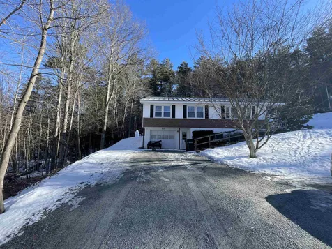 46 Chase Street Claremont NH 03743