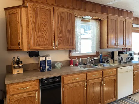 46 Chase Street Claremont NH 03743