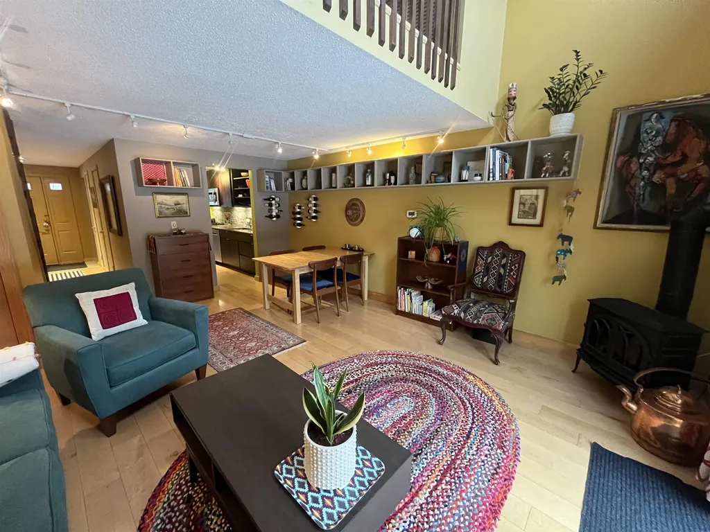 291 Locust Hill Shelburne VT 05482