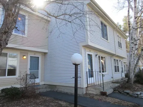 157 Morningside Commons Brattleboro VT 05301