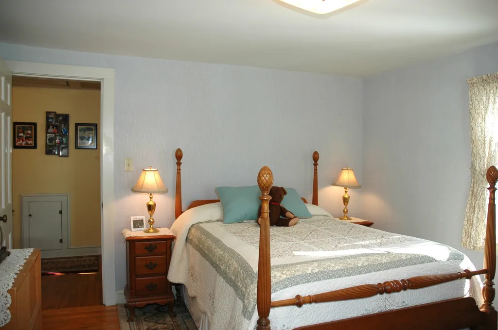 925 Belmont Street Manchester NH 03104